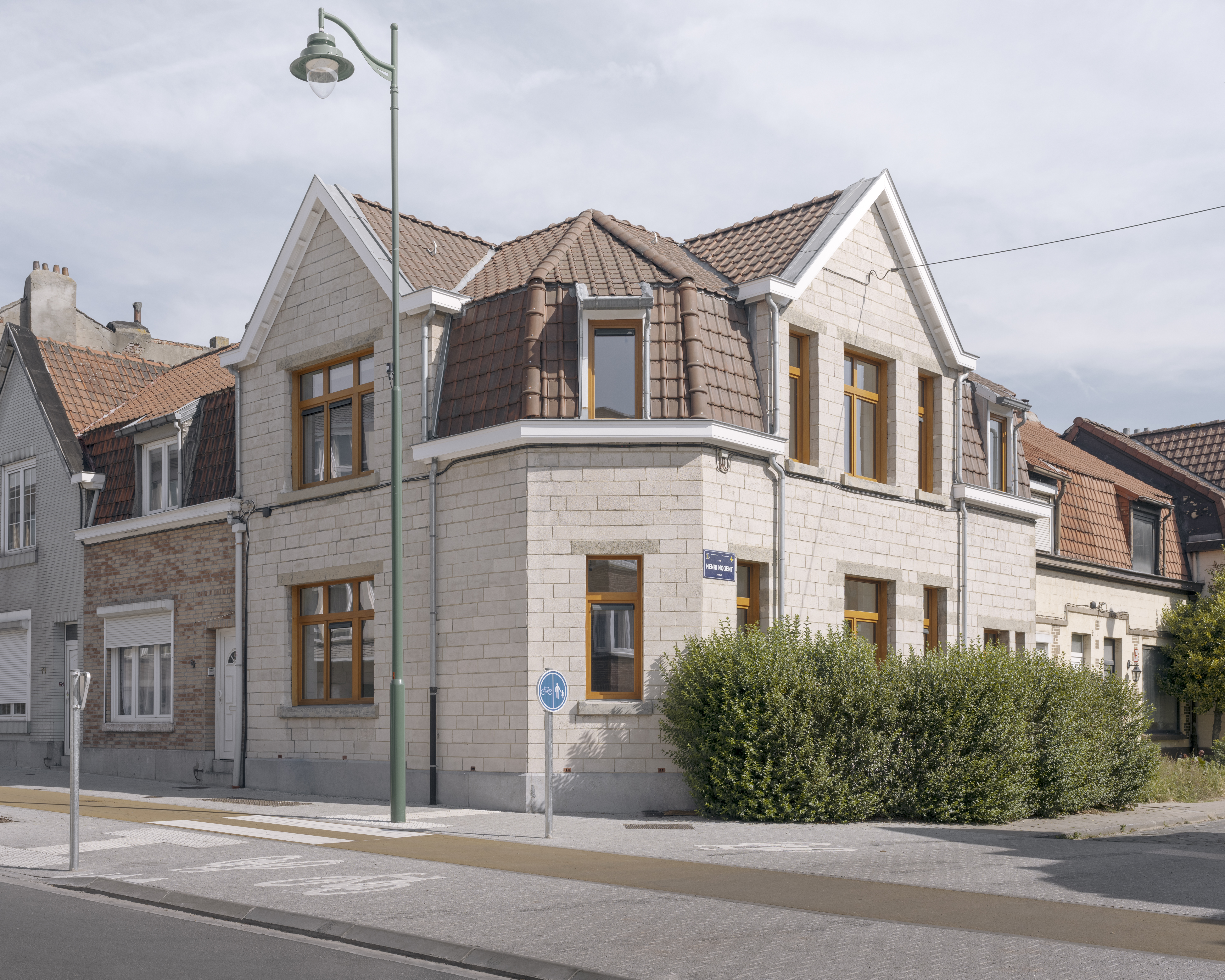 Photo angle rue henri nogent 