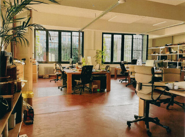 Picture of the office 